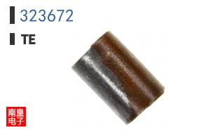 323672